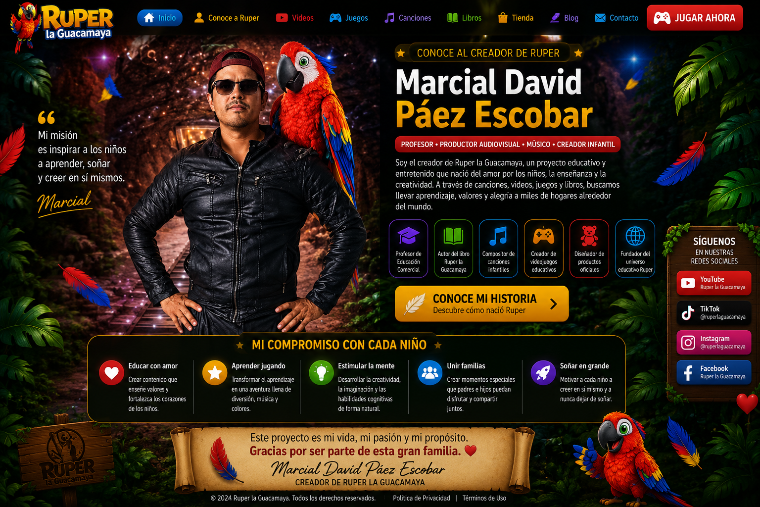 Marcial David Páez Escobar junto a Ruper la Guacamaya